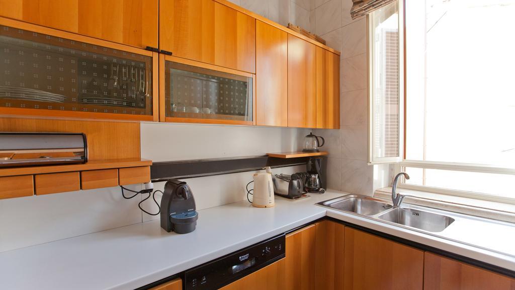 Rental In Rome - Fontana Di Trevi Penthouse Kültér fotó