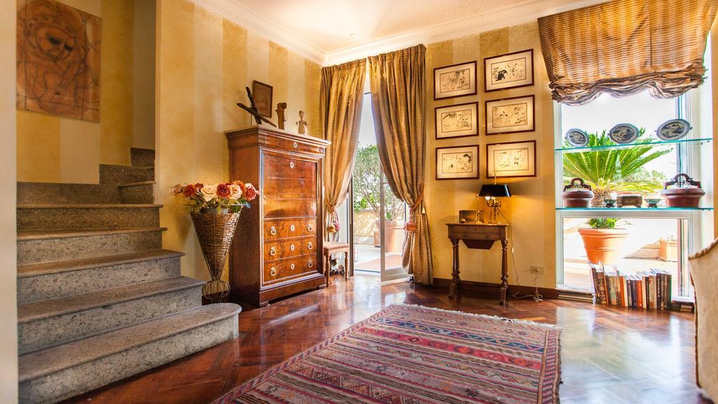 Rental In Rome - Fontana Di Trevi Penthouse Kültér fotó