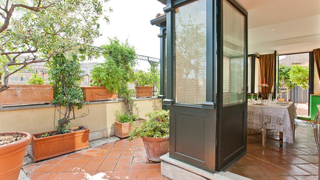 Rental In Rome - Fontana Di Trevi Penthouse Kültér fotó